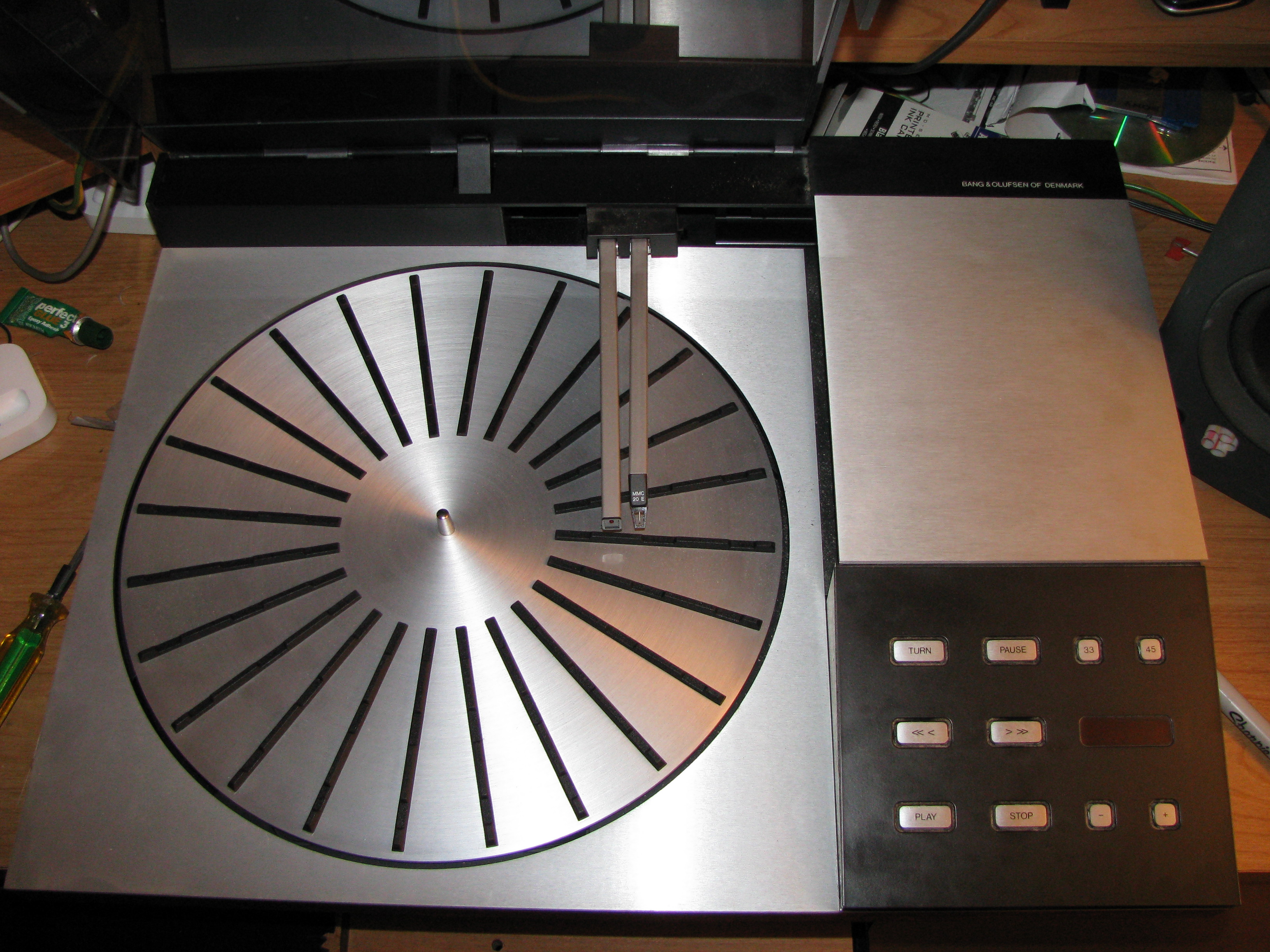 Beogram 8000 (top)