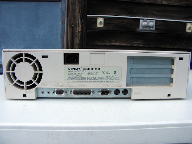 tandy2500sx_3.jpg