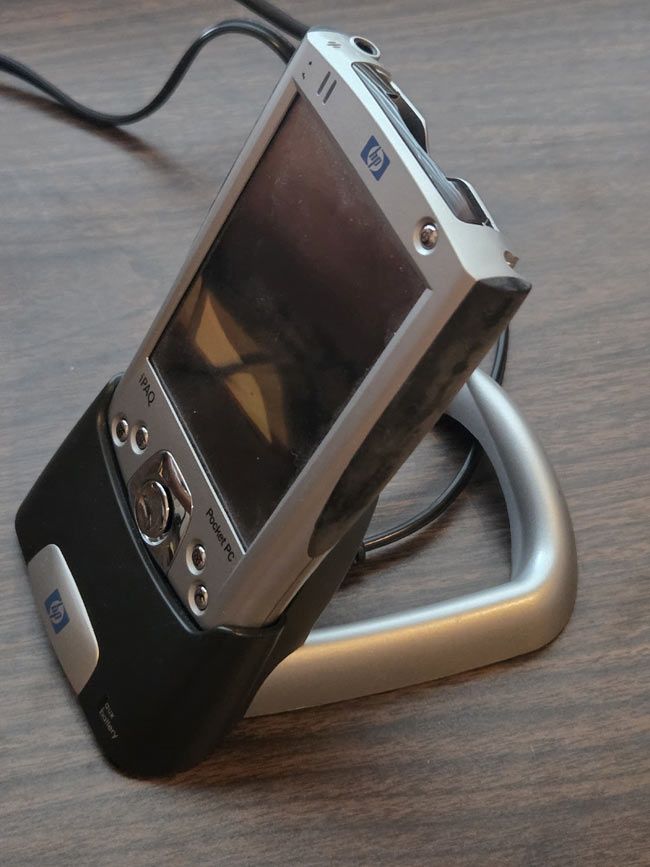 Hewlett-Packard iPAQ PE2050