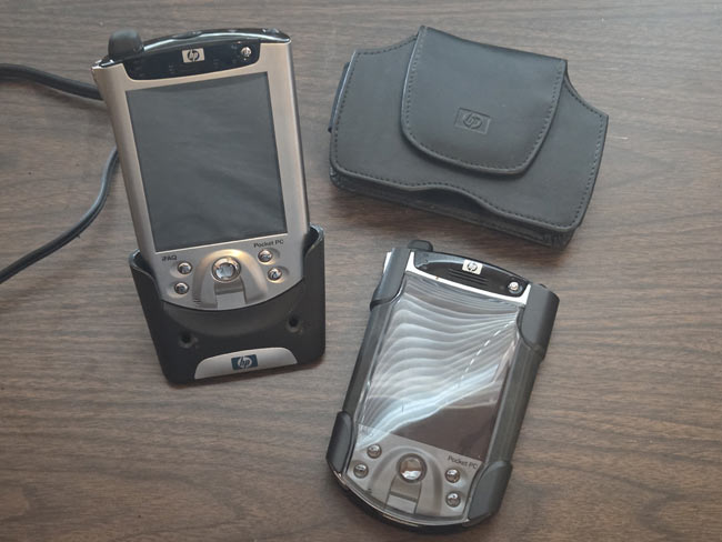 Hewlett-Packard iPAQ PE2050