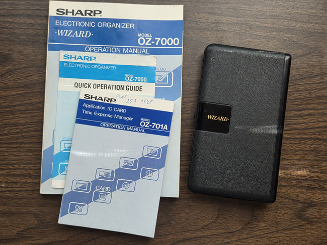 Sharp Wizard OZ-7000
