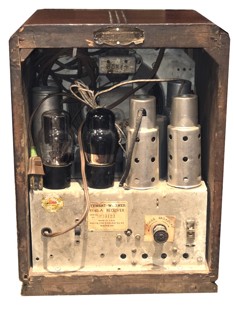 Stewart Warner R-1401A